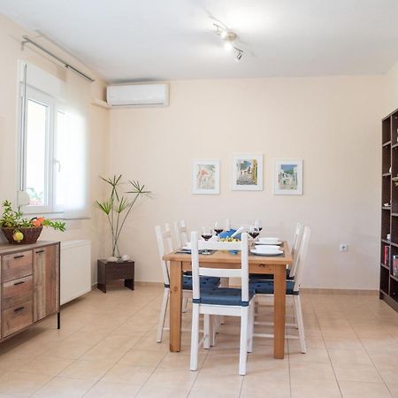 Solari Hill Maisonette Two Private Parking Alepou Luaran gambar