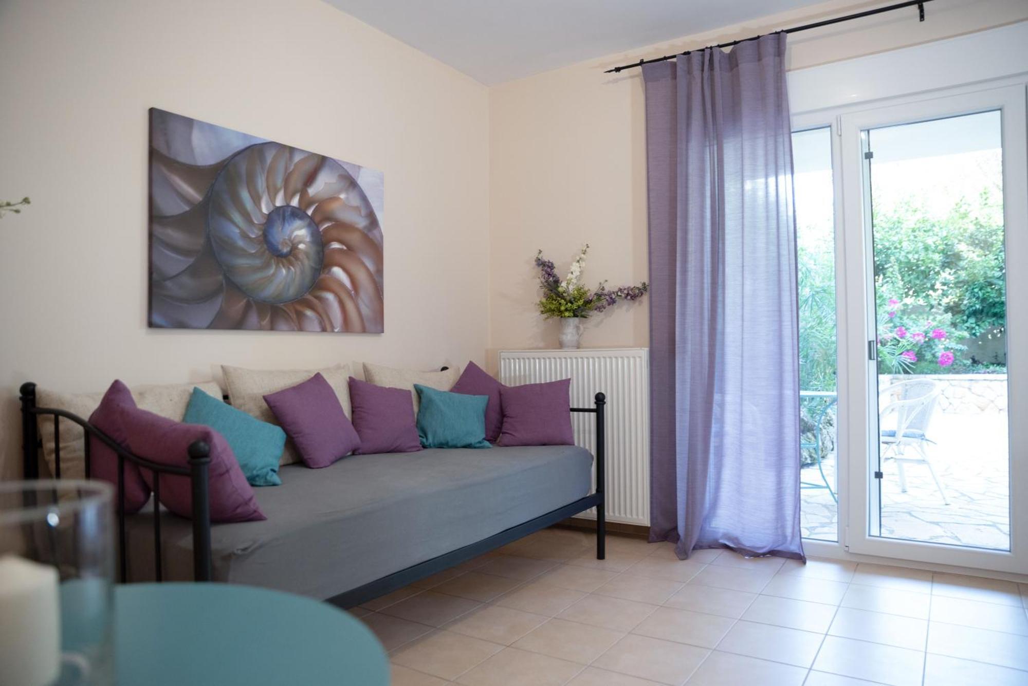 Solari Hill Maisonette Two Private Parking Alepou Luaran gambar